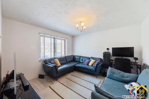 undefined, Bellini Close, Milton Keynes, MK7