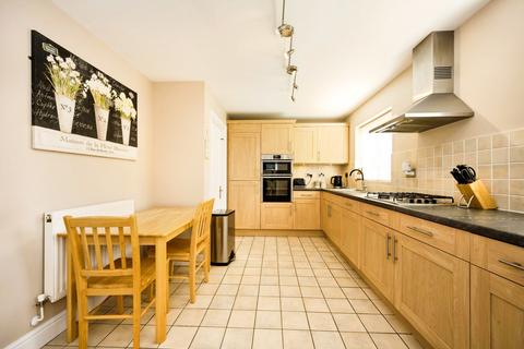 4 bedroom detached house for sale, Spriggs Close, Clapham, Bedford, Bedfordshire, MK41