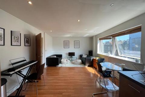 1 bedroom apartment to rent, John Ruskin Street, London, SE5