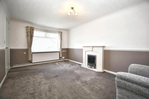 2 bedroom semi-detached bungalow for sale, Howdale Road, Hull
