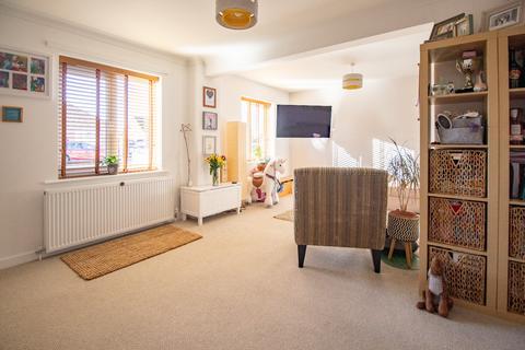 3 bedroom semi-detached house for sale, Dersingham, King's Lynn, Norfolk, PE31