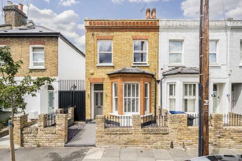 Montgomery Road, Chiswick W4