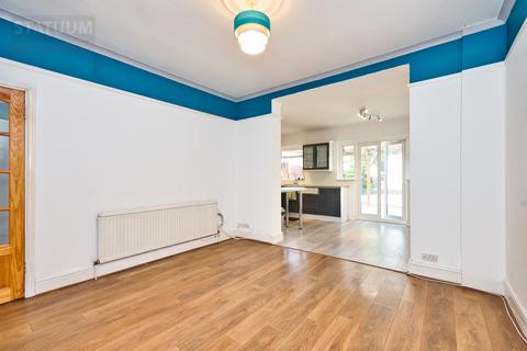 4 bedroom terraced house to rent, Newbury Road, Gants Hill, Redbridge, Ilford, Essex, IG2