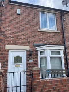 2 bed terraced house for rent in North Road, Darlington, DL1