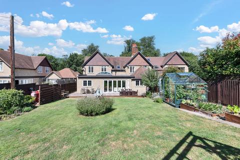 4 bedroom semi-detached house for sale, The Penns, Royston SG8
