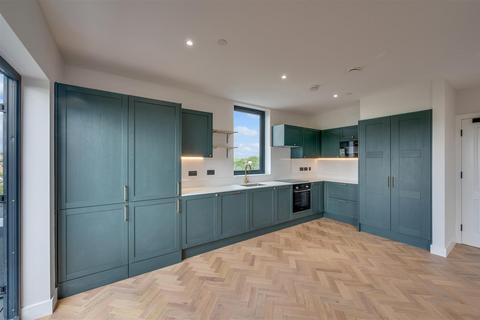 3 bedroom penthouse for sale, Harlesden Road, Harlesden, Brent