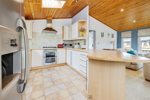 2 bedroom lodge for sale, Woodcock Lane, Lincoln