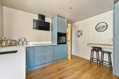 3 bedroom bungalow for sale, The Finches, Bexhill-On-Sea