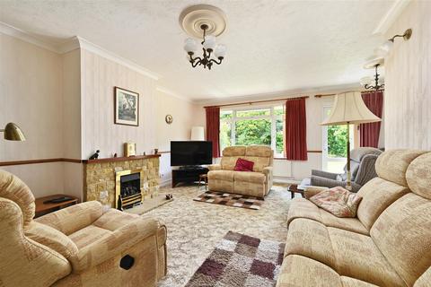 2 bedroom bungalow for sale, Firle Road, Little Common, Bexhill-On-Sea