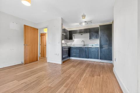 undefined, Hitchin SG4