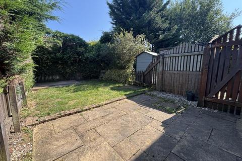 2 bedroom terraced house for sale, Gladewood Close, Wilmslow