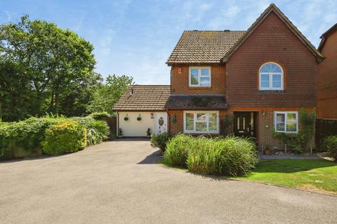 5 bedroom detached house for sale, Mulberry Way, Heathfield, East Sussex, TN21