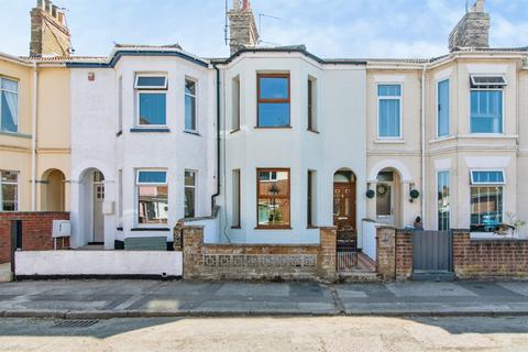 2 bedroom terraced house for sale, Lorne Park Road, Lowestoft