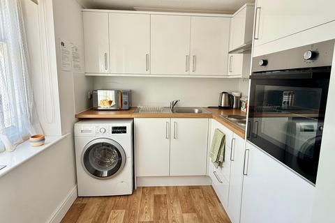2 bedroom retirement property for sale, Cottage Mews, 27 Christchurch Road, BH24