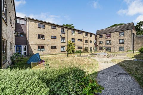 2 bedroom flat to rent, St. James Close, Norwich, Norfolk, NR3