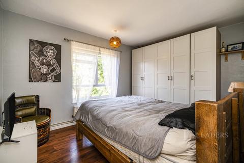 2 bedroom flat to rent, St. James Close, Norwich, Norfolk, NR3