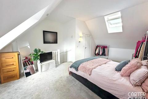 3 bedroom semi-detached house for sale, Owen Way, Market Harborough, LE16