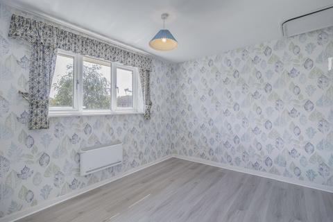 2 bedroom terraced house to rent, Thirlmere Close, Kettering, Northamptonshire, NN16
