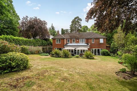 4 bedroom house for sale, Woodend Drive, Ascot, SL5