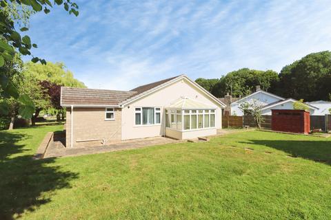 3 bedroom detached bungalow for sale, Church Close, Frampton Cotterell, Bristol