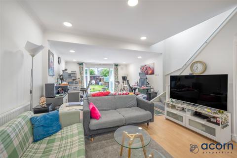 2 bedroom terraced house for sale, Churchill Road, Edgware HA8