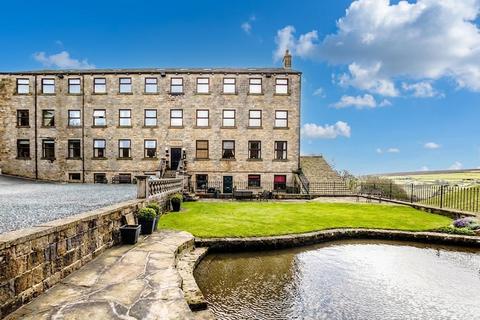undefined, Kell Lane, Halifax HX2