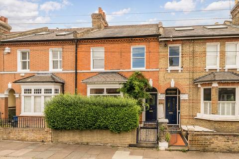 Northcote Road, Twickenham TW1