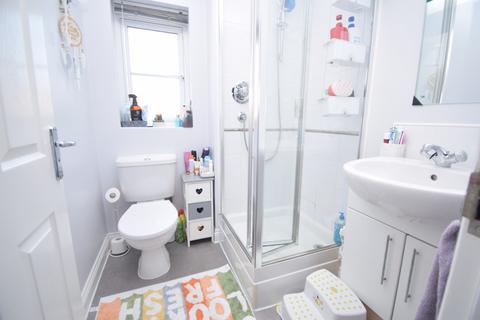 4 bedroom end of terrace house for sale, Hatton Court, Somerset TA6