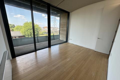 2 bedroom apartment to rent, Woodfield Road, Altrincham