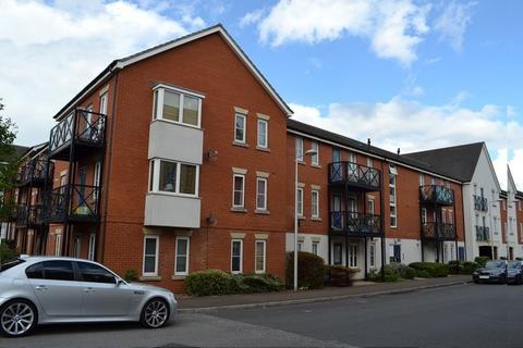 2 bedroom flat for sale, Hevingham Drive, Chadwell Heath