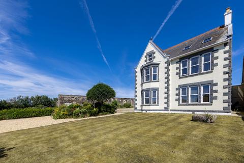 4 bedroom detached house for sale, Rue Du Lorier, St. Pierre Du Bois, Guernsey