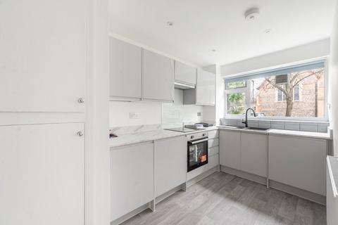 Studio for sale, Linden Lea, Pinner, Middlesex, HA5
