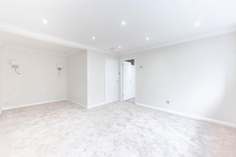 Studio for sale, Linden Lea, Pinner, Middlesex, HA5