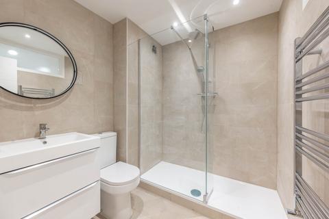 Studio for sale, Linden Lea, Pinner, Middlesex, HA5