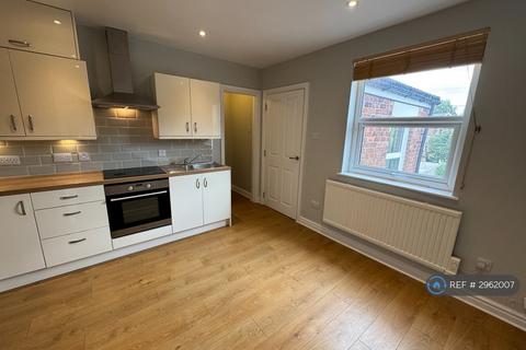 1 bedroom flat to rent, Leyland Road, Lostock Hall, Preston, PR5