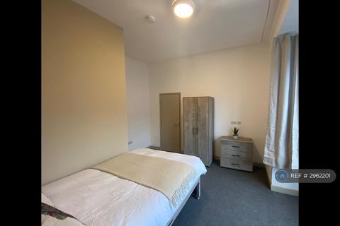 1 bedroom in a house share to rent, Shobnall St, Burton-On-Trent, DE14