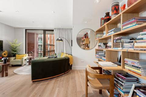 2 bedroom flat to rent, Fenwick Mansions, London