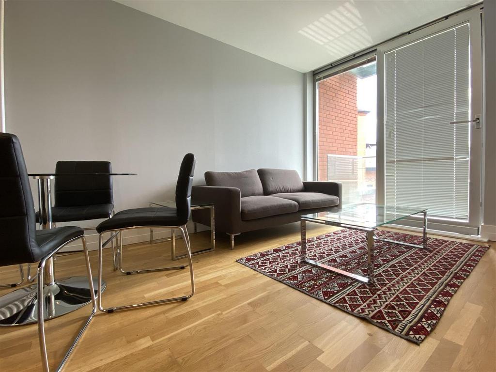 Apartment in Leicester, Black Friars - View 2