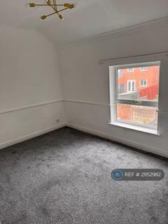 2 bedroom terraced house to rent, Solvay Road, Northwich, CW8