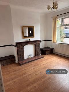2 bedroom terraced house to rent, Solvay Road, Northwich, CW8