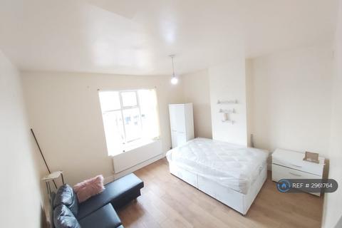 2 bedroom flat to rent, Small Heath, Birmingham, B9