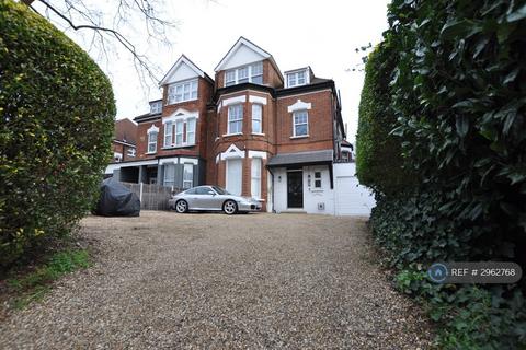 1 bedroom flat to rent, Great North Road, London, N6