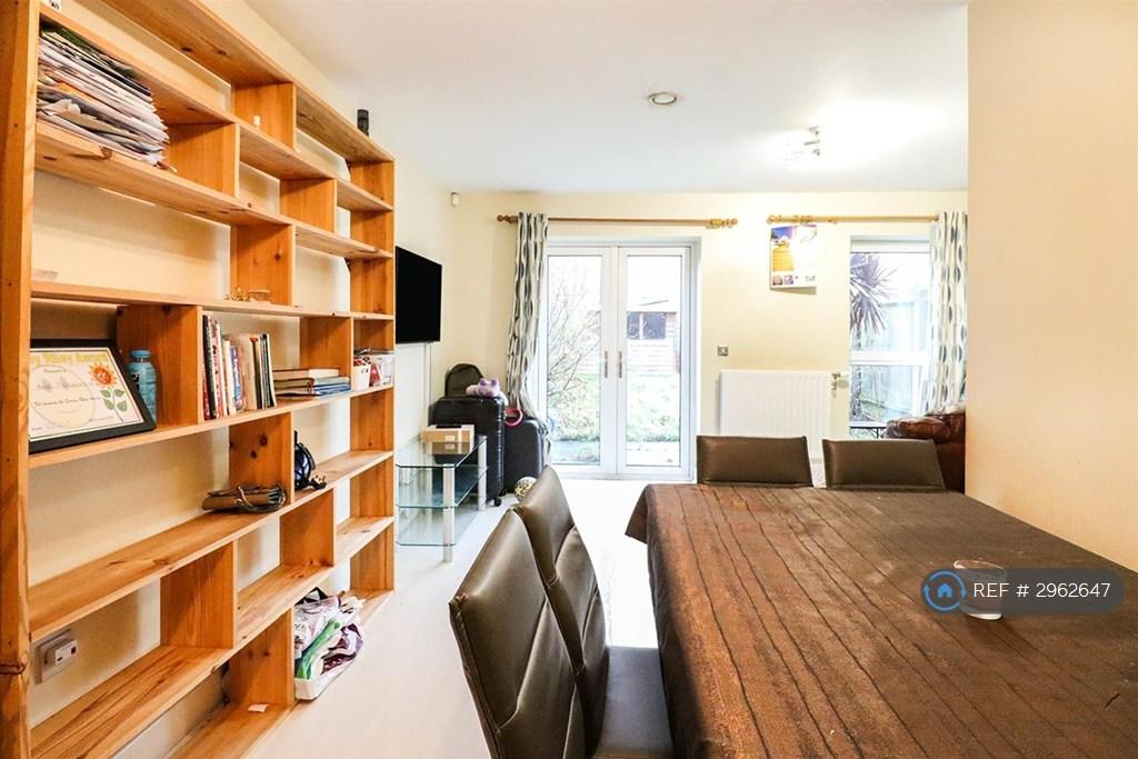 Windrush Grove, Birmingham, B15 – pohled 5