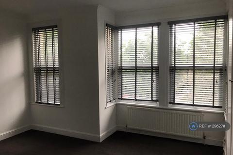 2 bedroom flat to rent, London, London, E10