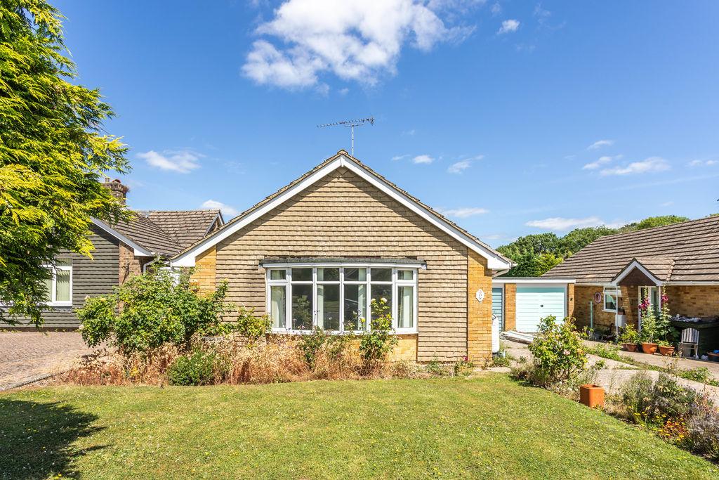 2 bedroom detached house for sale in Hassocks on OnTheMarket