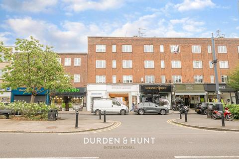2 bedroom apartment to rent, High Road, Loughton, IG10