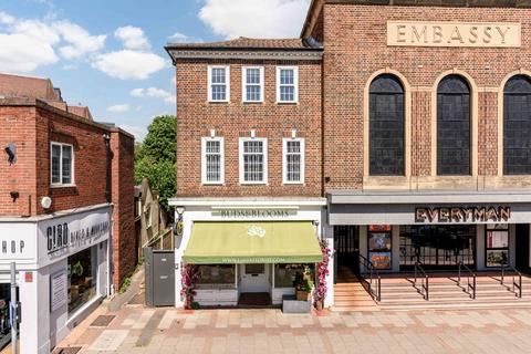 undefined, High Street, Esher
