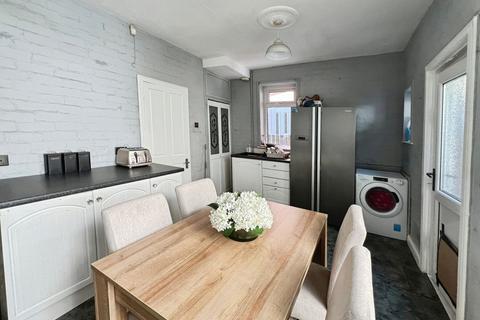 2 bedroom semi-detached house for sale, Orwell Road, Smithills