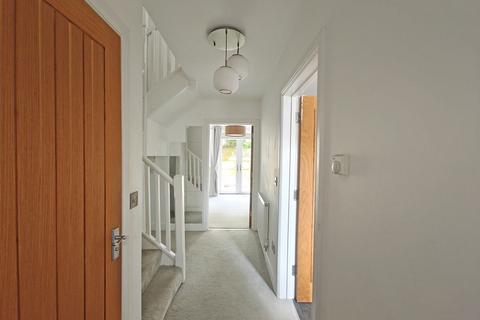 3 bedroom village house to rent, Station Road, Sway