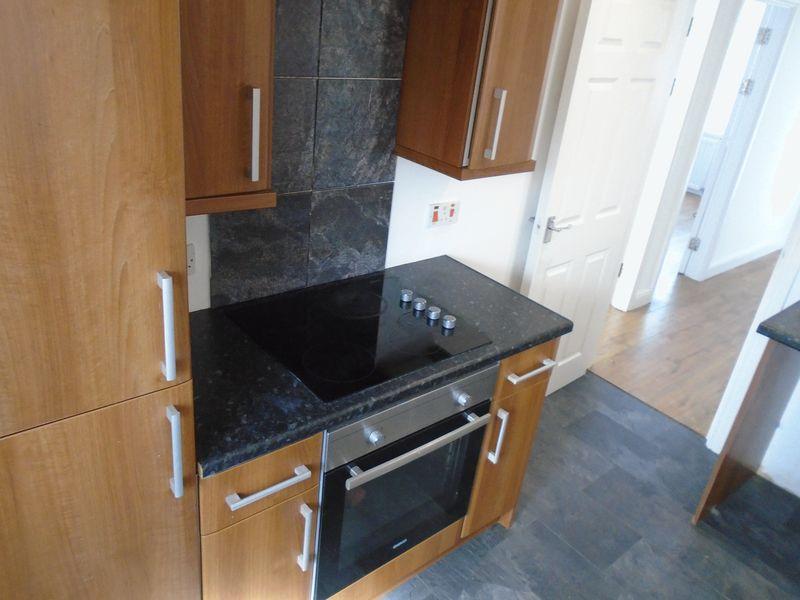 Apartment in Newcastle upon Tyne, Tyne and Wear - View 2
